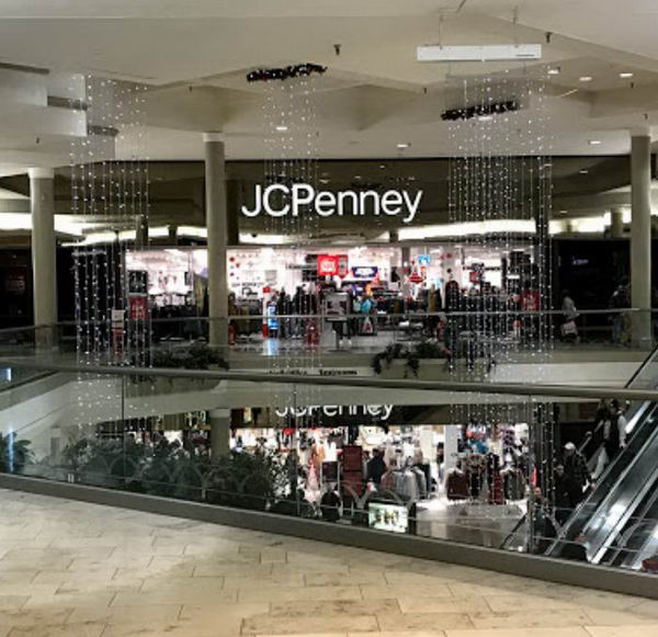The Crossroads - Photo From Mall Website (newer photo)